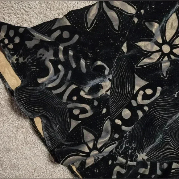 Chicos Velvet Flare Floral Skirt - Picture 7 of 10